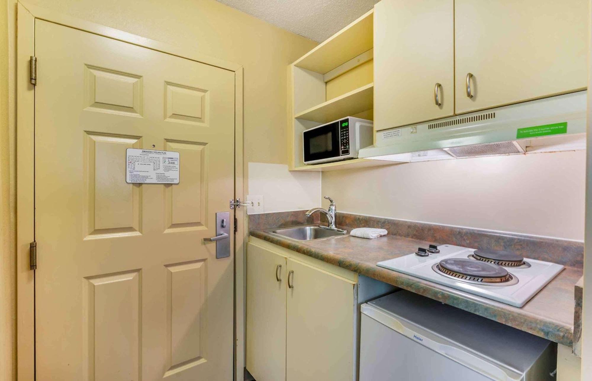 Extended Stay America Select Suites - Chesapeake - Churchland Blvd Exteriör bild
